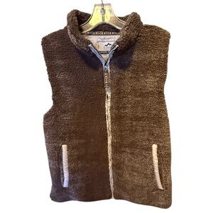 Summit Sportswear Sherpa Vest nwt